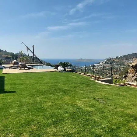 Luxury Villasea View And Private Pool Vila *