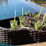 Вилла Luxury Villasea View And Private Pool *
