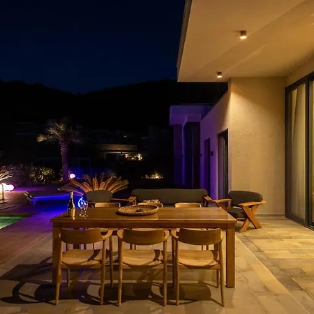 Luxury Villasea View And Private Pool * Αλικαρνασσός