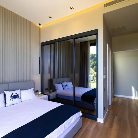 Luxury Villasea View And Private Pool
